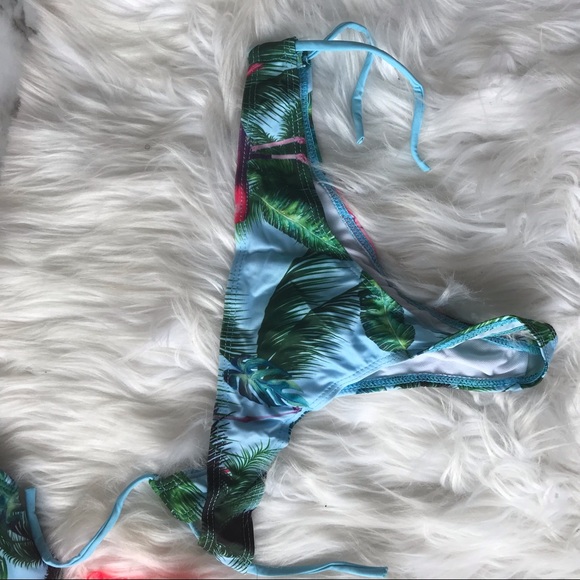 Long Sleeve swimsuit - Picture 7 of 7